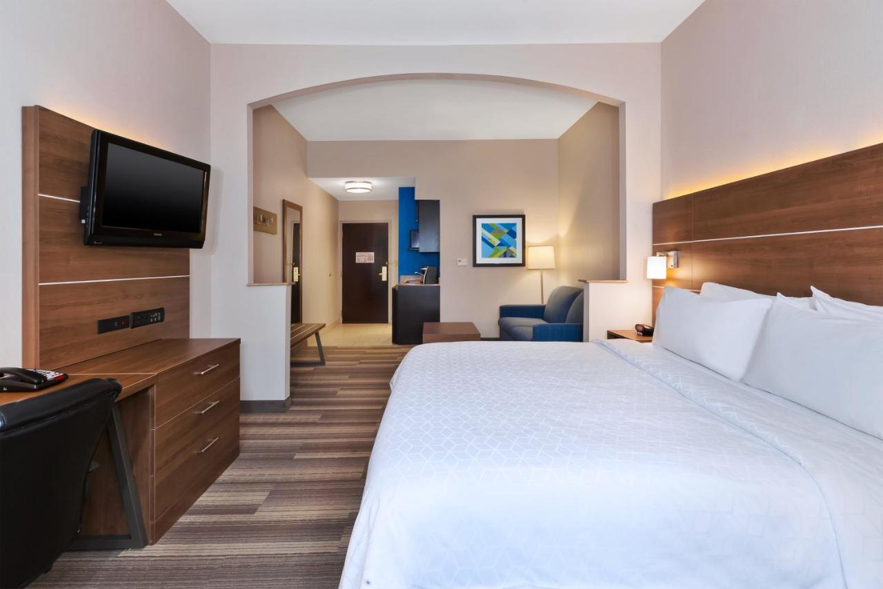Holiday Inn Express Hotel & Suites Warminster-Horsham By Ihg Chambre photo