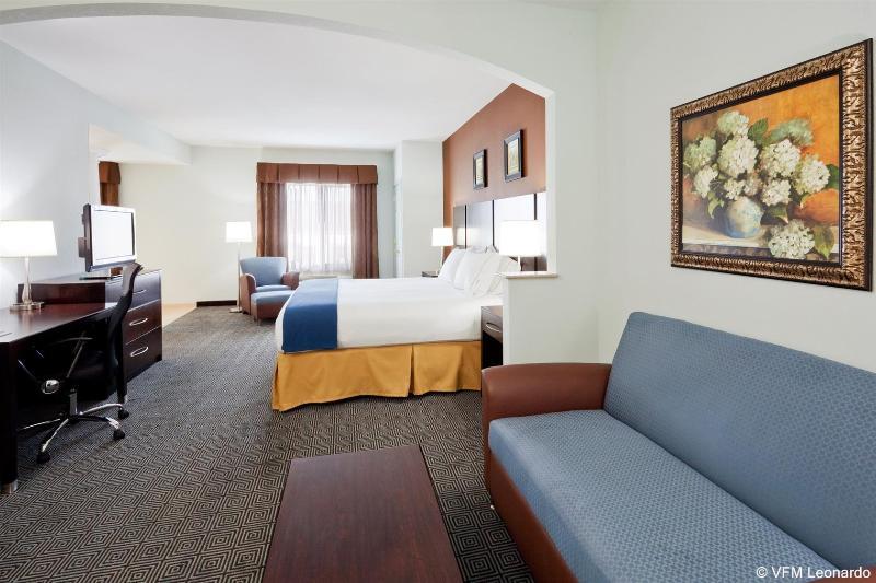Holiday Inn Express Hotel & Suites Warminster-Horsham By Ihg Extérieur photo